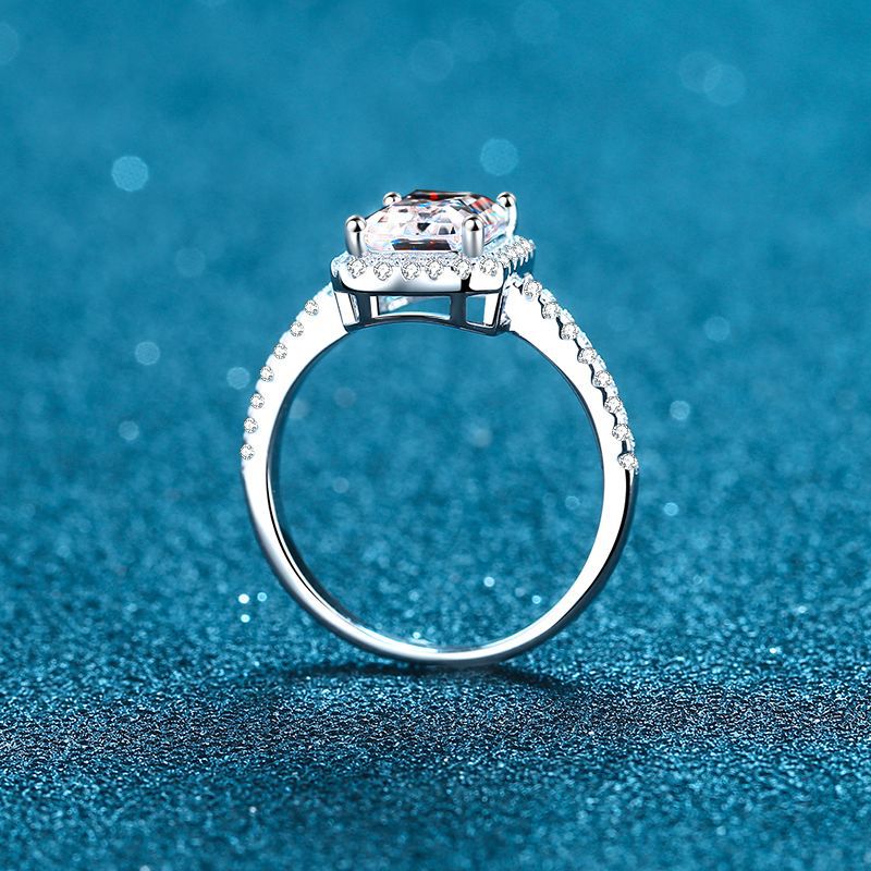 925 Sterling Silver Moissanite Ring
