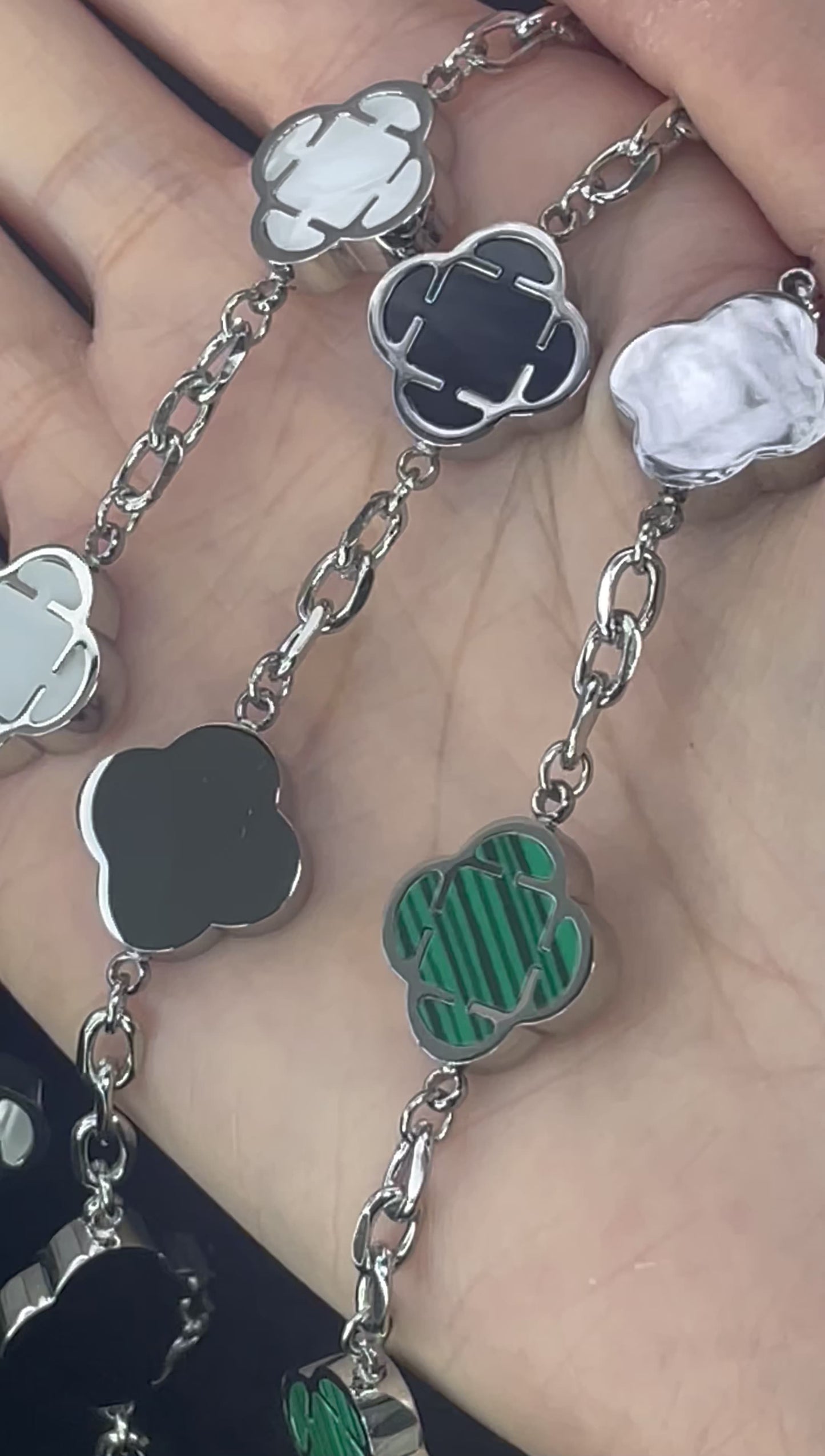 Stainless steel clover bracelet