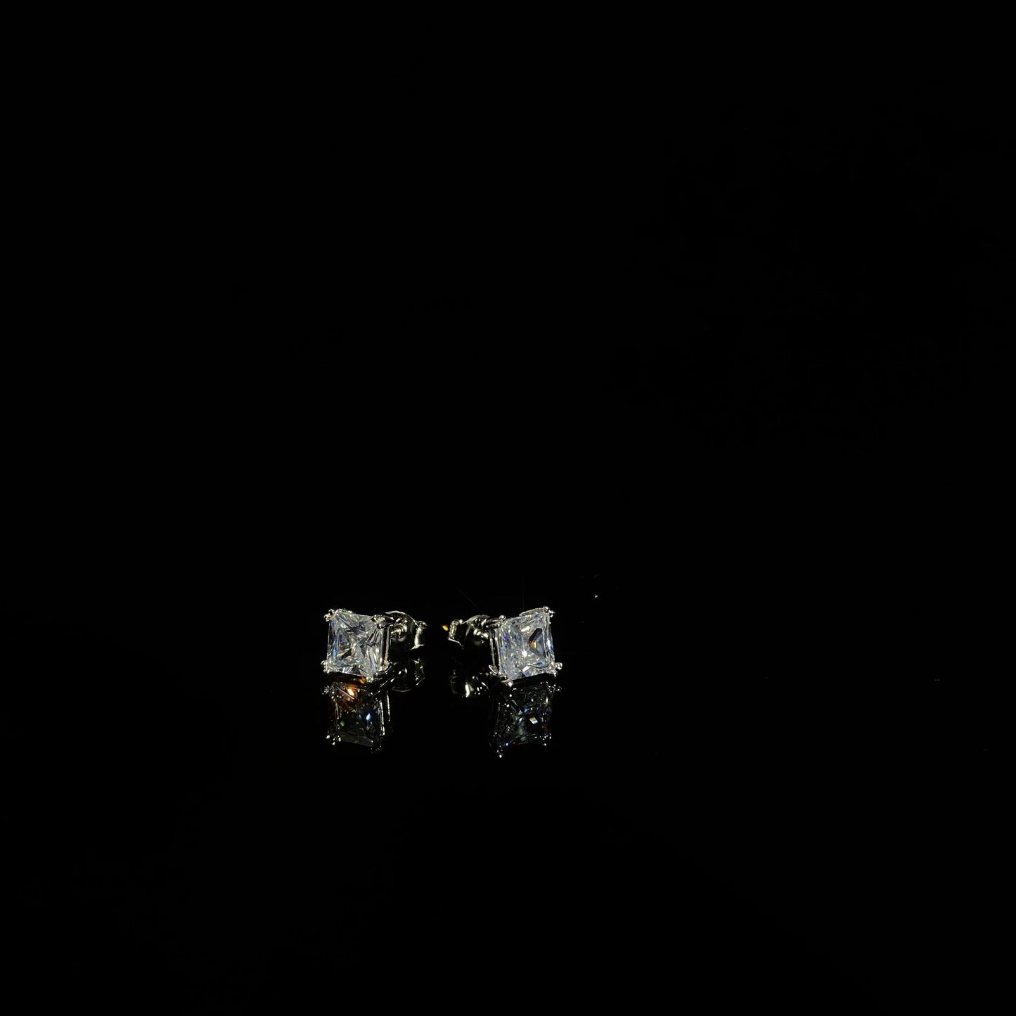 14k Square Cut Diamond Earrings - Pair