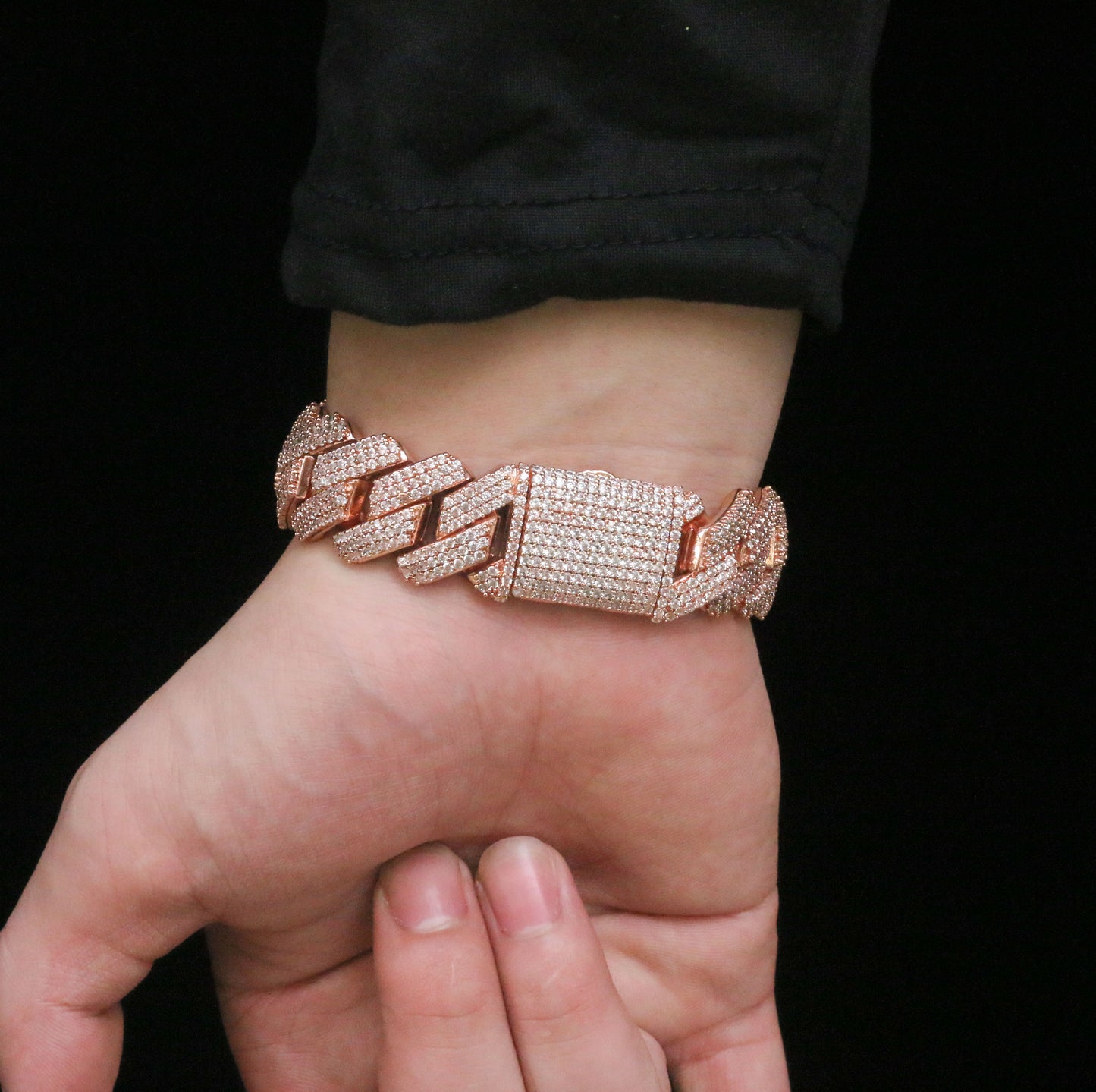 19mm Diamond Prong Cuban Bracelet