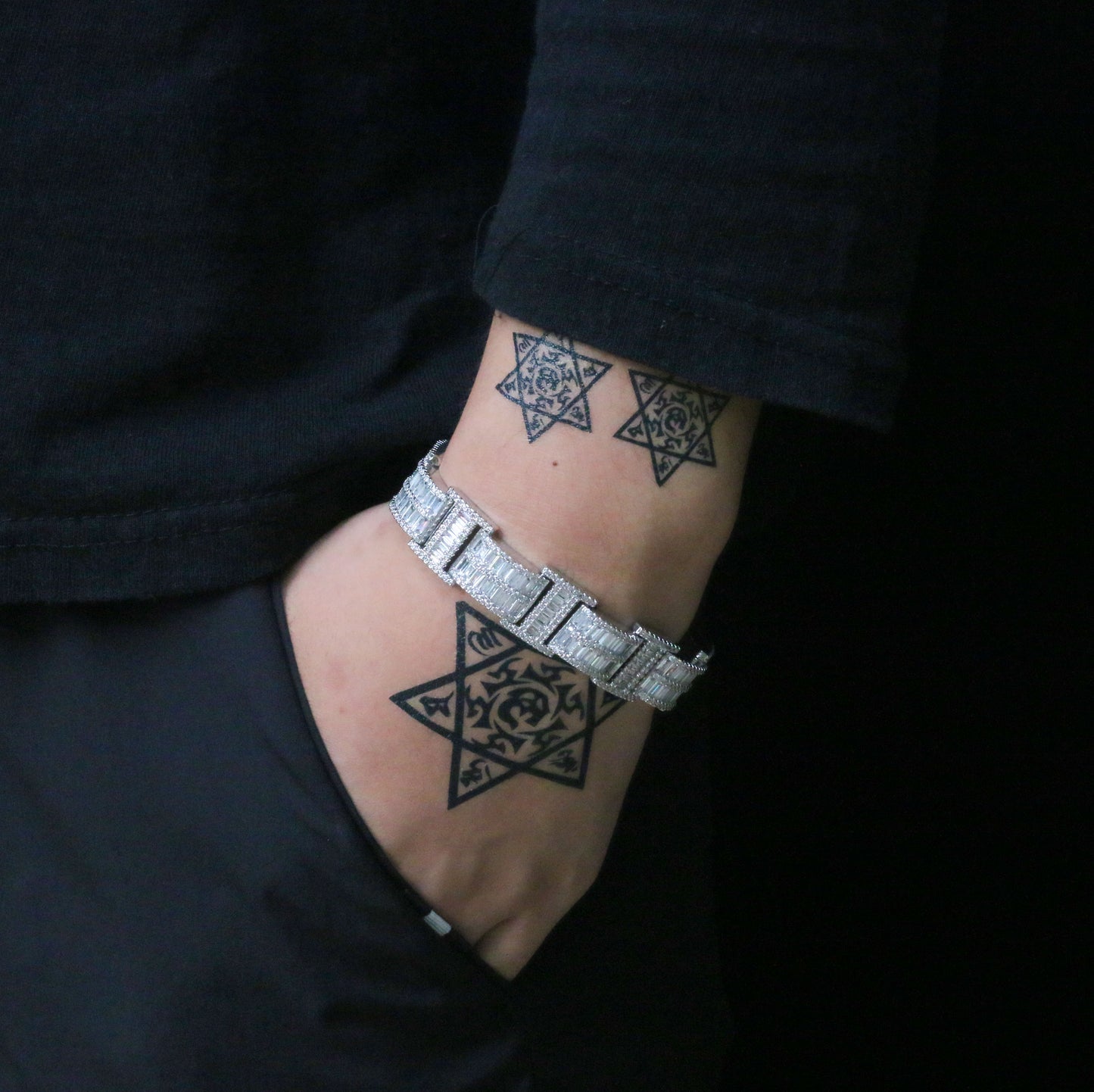 Diamond Buckle Link Bracelet