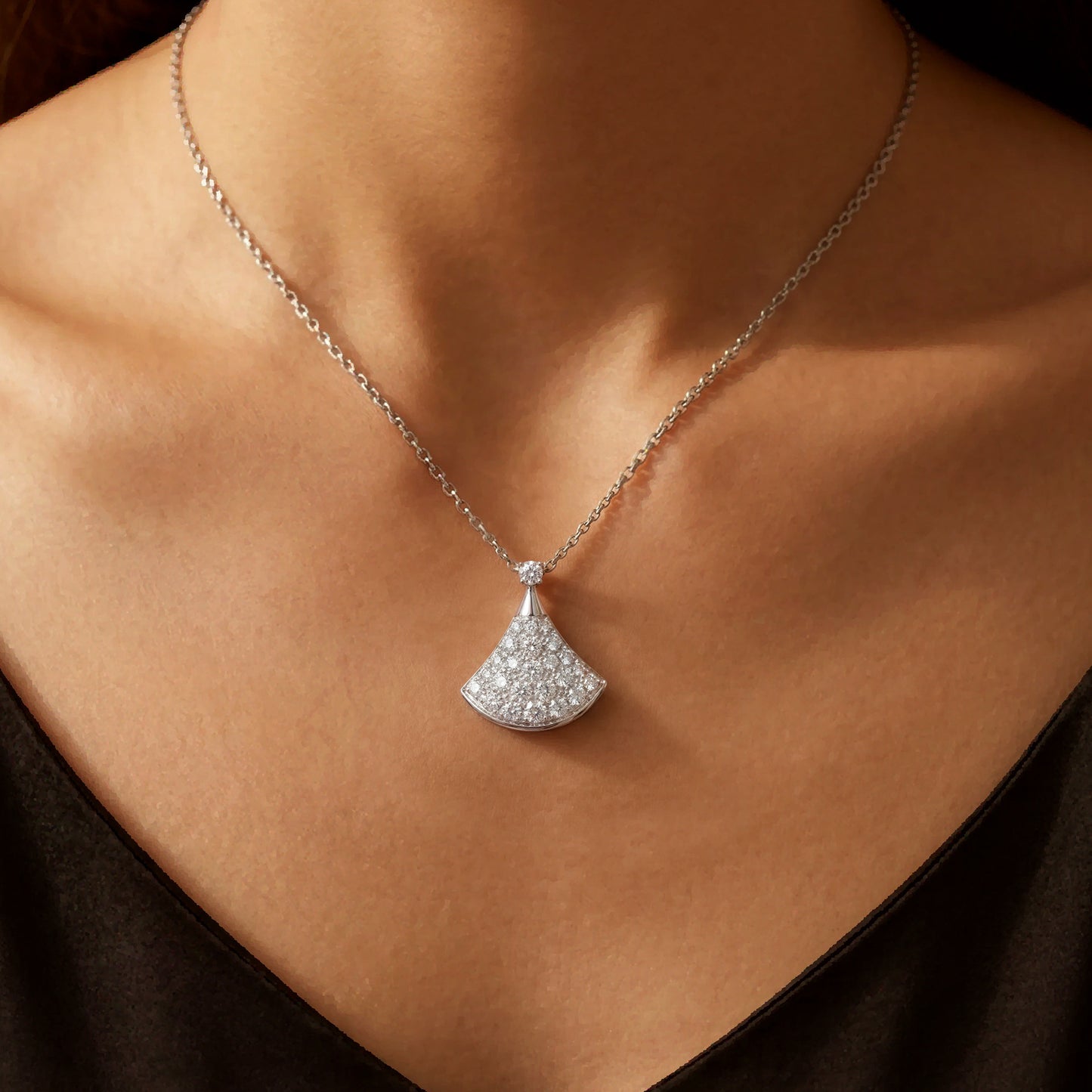 925 silver fan shaped small skirt moissanite fully inlaid women's necklace