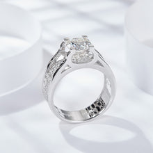 Load image into Gallery viewer, 925 Silver Diamond Moissanite wedding ring
