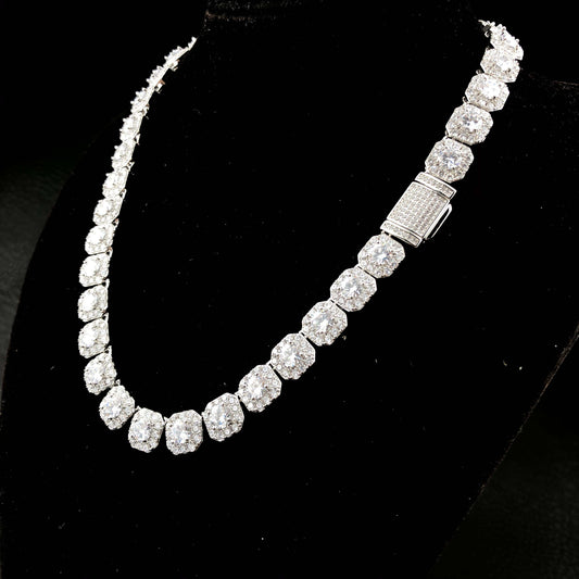 Clustered Mens Tennis Chain