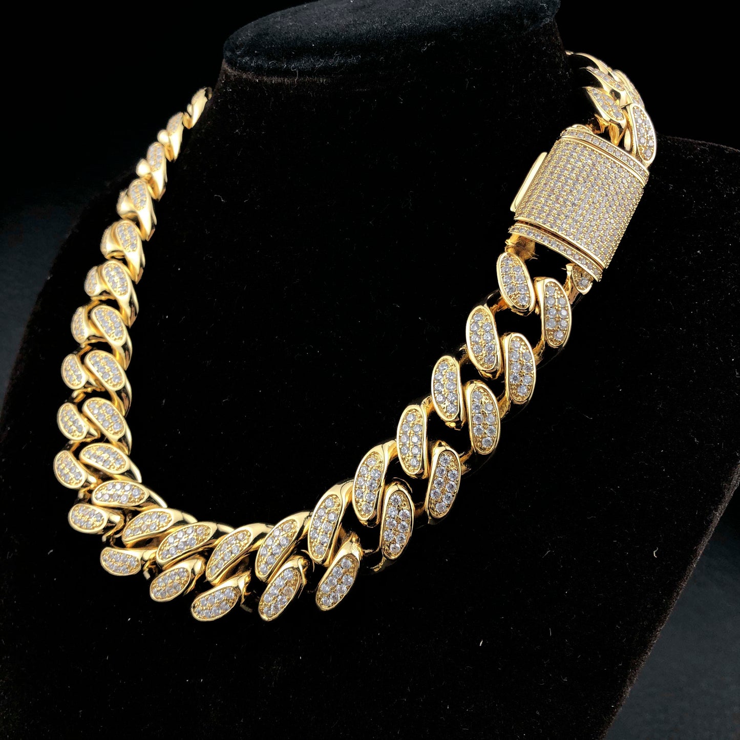 19mm Diamond Cuban Chain