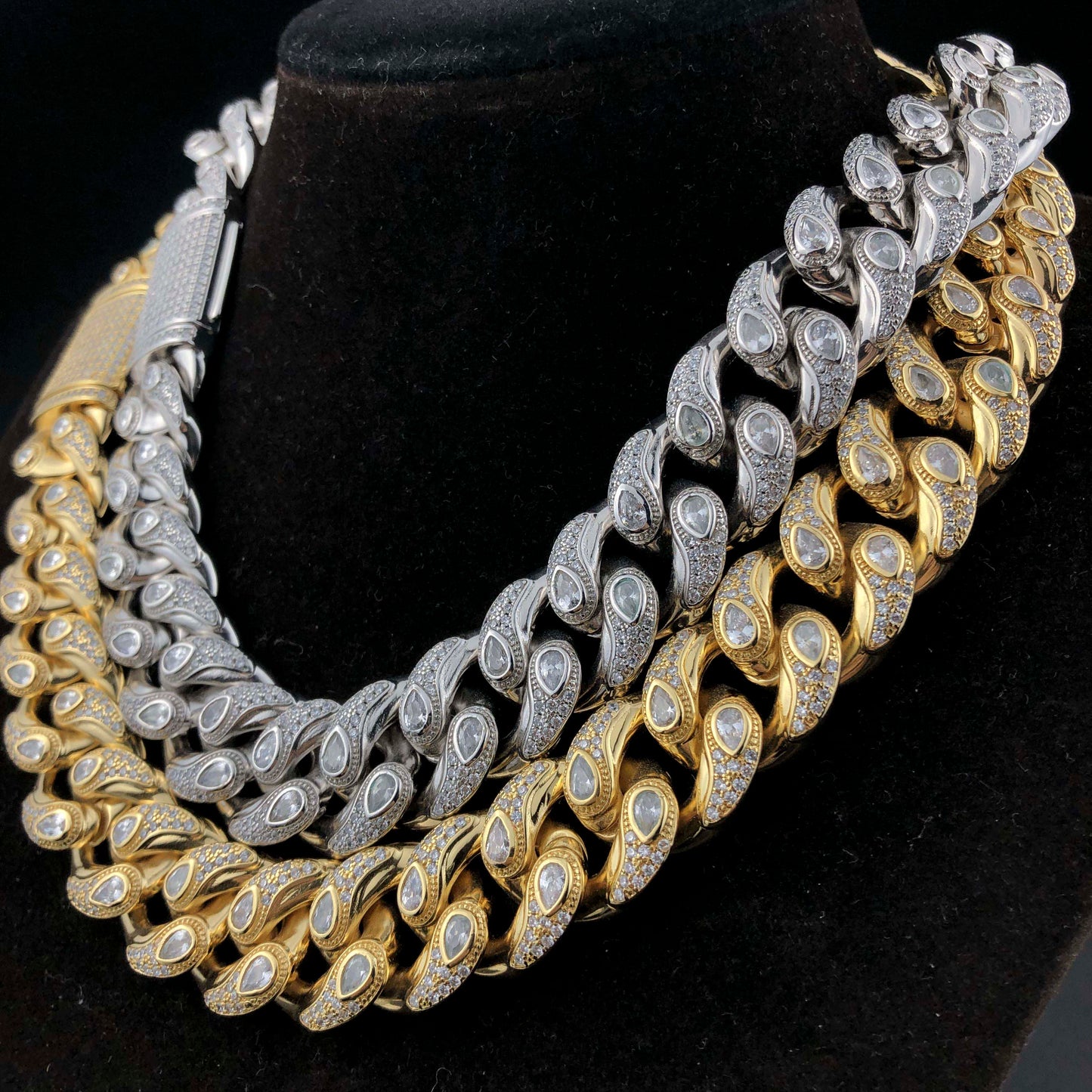19mm Diamond Bandana Cuban chain