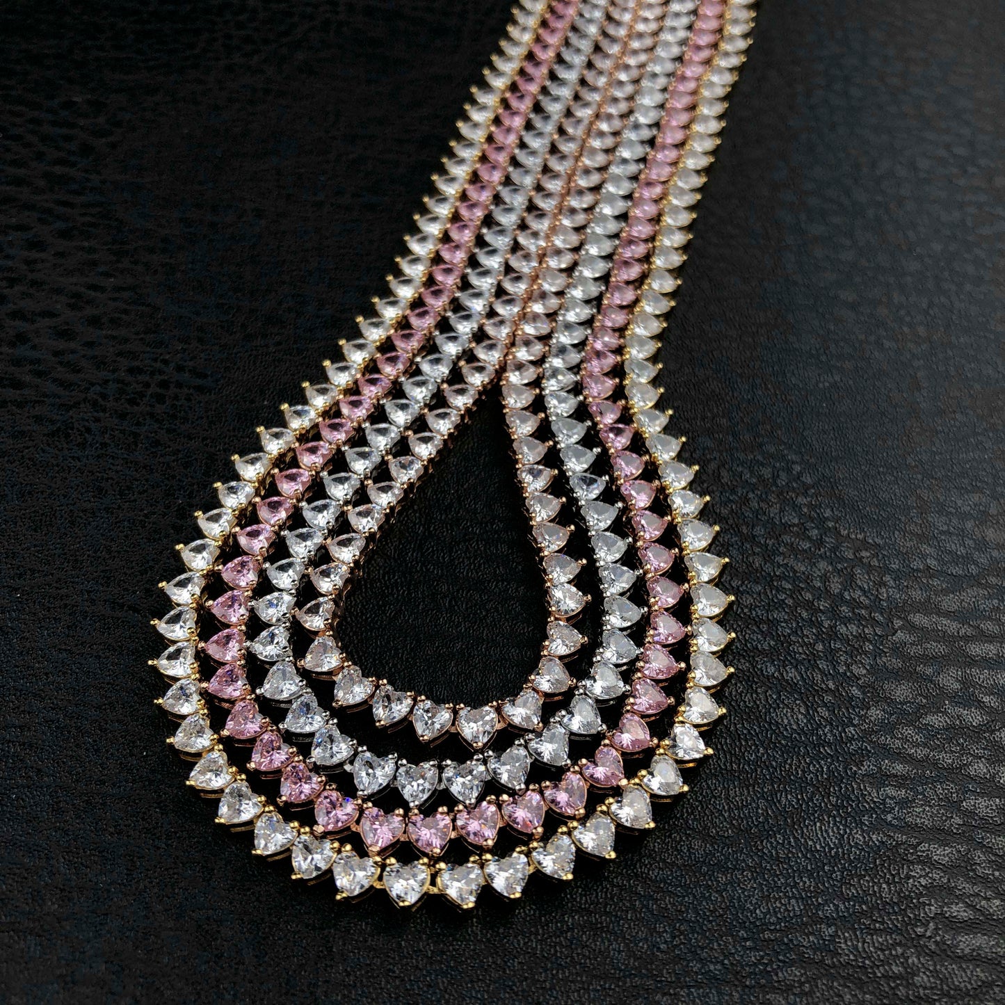 Heart tennis chain