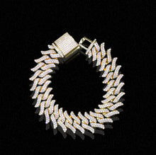 Load image into Gallery viewer, 15mm Spiked Diamond Cuban Bracelet Chain
