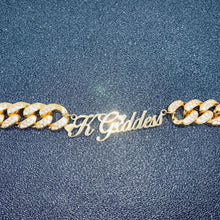 Load image into Gallery viewer, Custom Letter+12mm Cuban Chain
