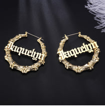 Load image into Gallery viewer, Custom name round women&#39;s Bamboo Earrings
